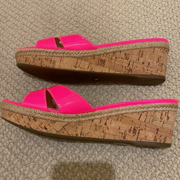 🩷Prada wedge🩷 - Picture 8 of 8